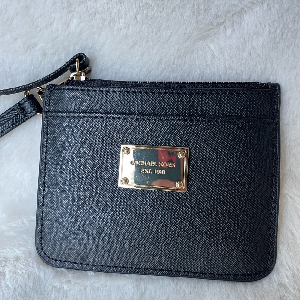 Michael Kors wristlet cardholder